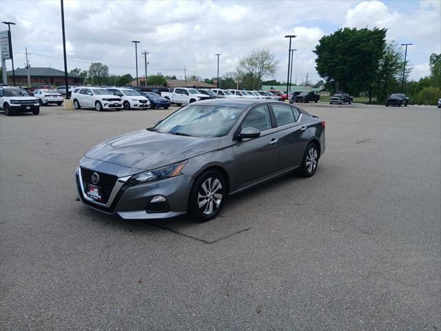 2022 Nissan Altima S FWD