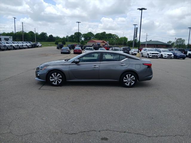 2022 Nissan Altima S FWD