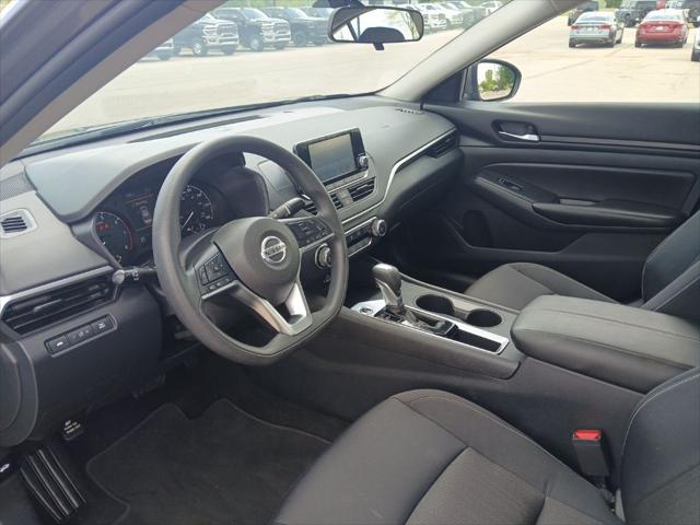 2022 Nissan Altima S FWD