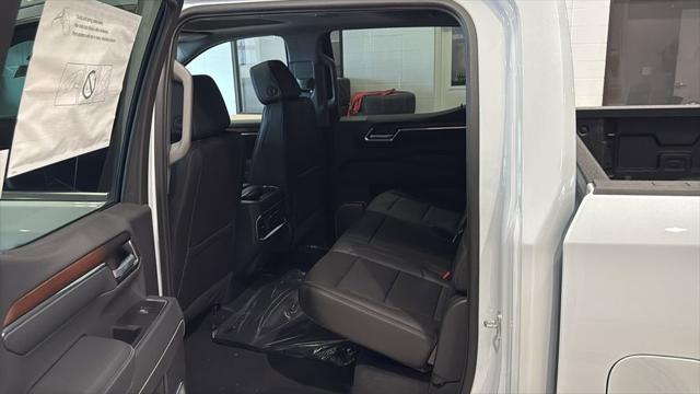 2026 GMC Sierra 1500 Crew Cab, Standard Bed, Denali, 4WD