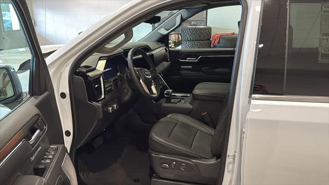 2026 GMC Sierra 1500 Crew Cab, Standard Bed, Denali, 4WD