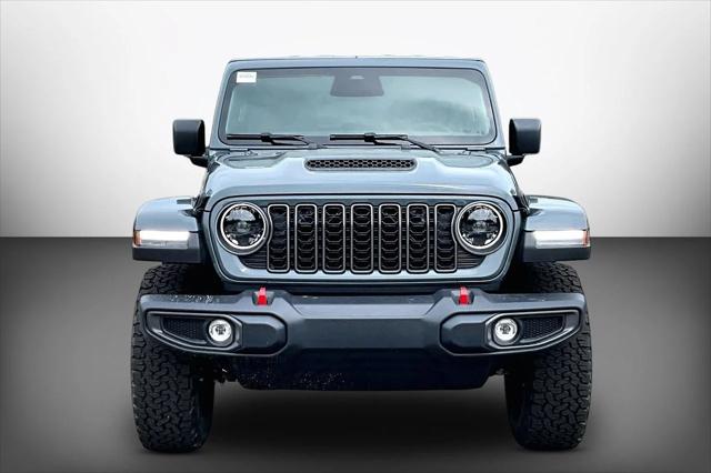 New 2026 Anvil Clear-Coat Exterior Paint Jeep Rubicon image 3