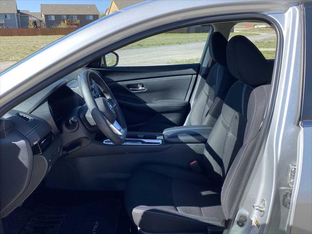 2023 Nissan Sentra SV Xtronic CVT