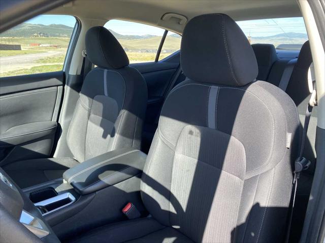 2023 Nissan Sentra SV Xtronic CVT