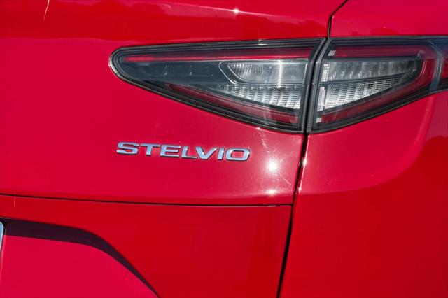2024 Alfa Romeo Stelvio Sprint RWD