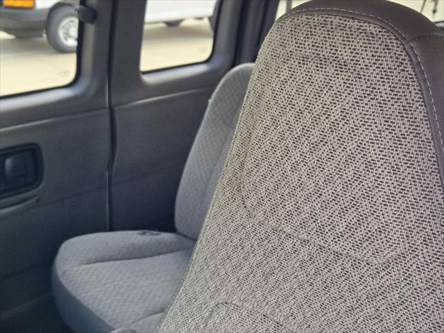 2026 Chevrolet Express Passenger 3500 Extended Wheelbase, LS, RWD