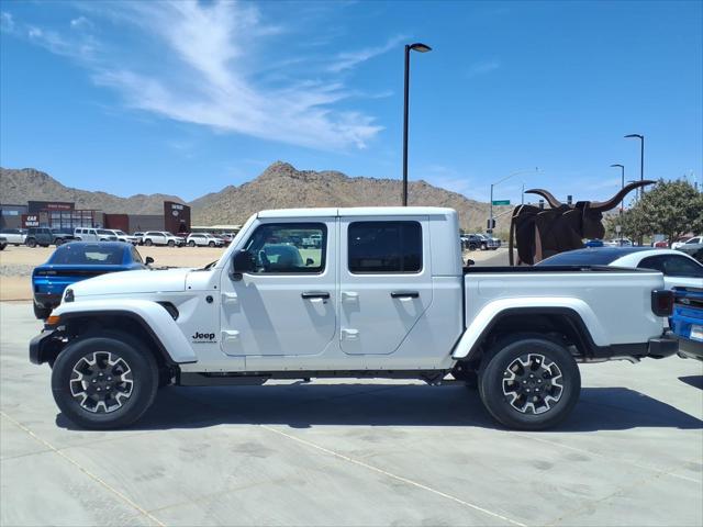 2026 Jeep Gladiator GLADIATOR SAHARA 4X4