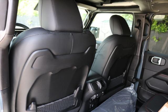 2026 Jeep Wrangler 4-Door Recon 4x4