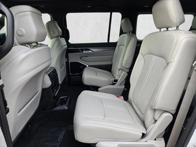 2026 Jeep Grand Wagoneer Limited Altitude 4x4