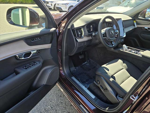 2026 Volvo XC90 Plus, B5 AWD Gas (mild hybrid), Gasoline, Bright, 7 Seats