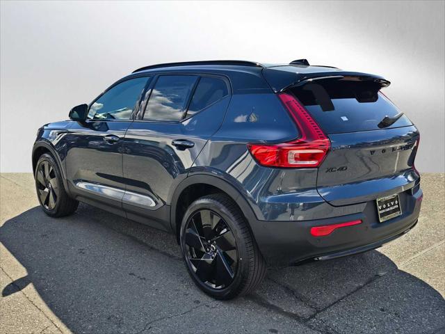 2026 Volvo XC40 Black Edition Ultra, B5 AWD Gas (mild hybrid)