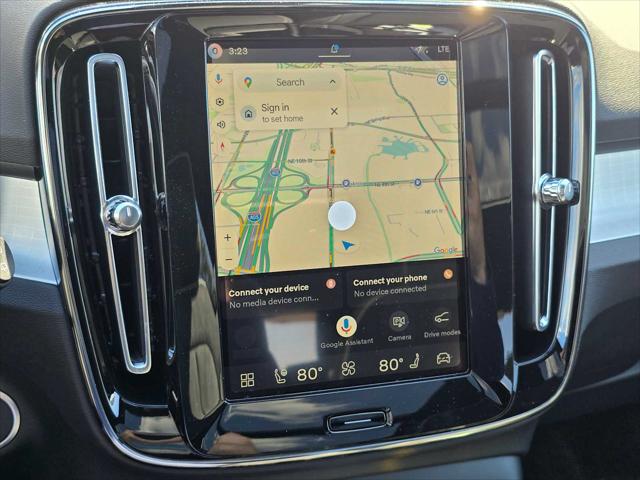 2026 Volvo XC40 Black Edition Ultra, B5 AWD Gas (mild hybrid)