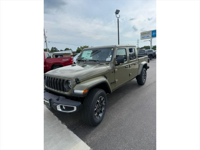 2026 Jeep Gladiator GLADIATOR SAHARA 4X4