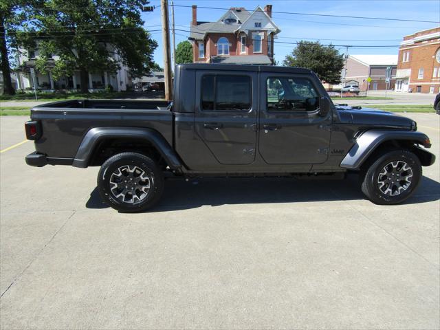 2026 Jeep Gladiator GLADIATOR SAHARA 4X4