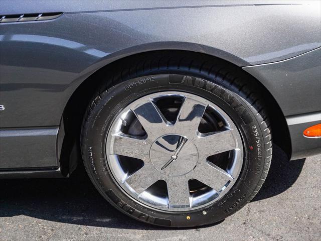 2003 Ford Thunderbird Base