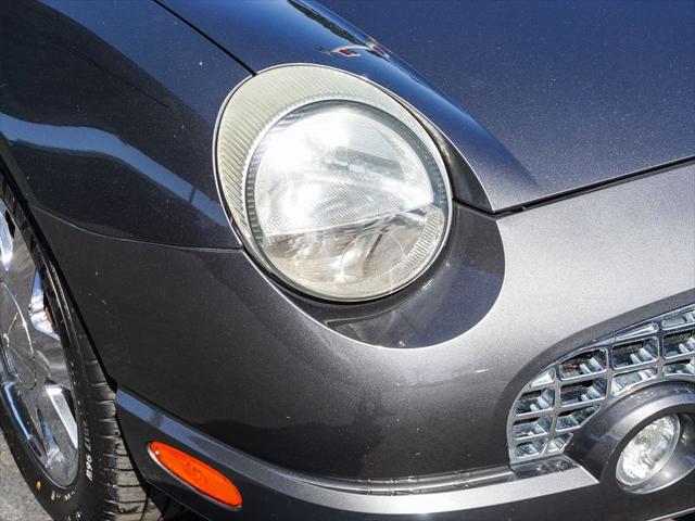 2003 Ford Thunderbird Base