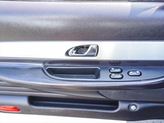 2003 Ford Thunderbird Base