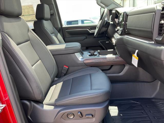 2026 GMC Sierra 2500HD Crew Cab, Standard Bed, SLT, 4WD