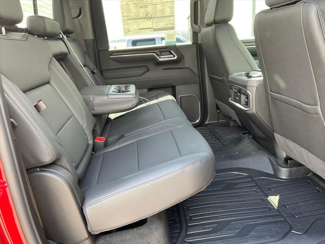 2026 GMC Sierra 2500HD Crew Cab, Standard Bed, SLT, 4WD