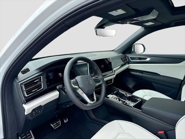 2026 Volkswagen Atlas Cross Sport SEL Premium R-Line