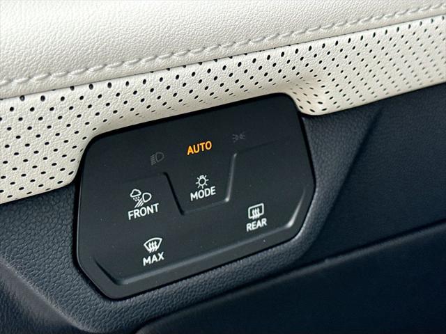 2026 Volkswagen Atlas Cross Sport SEL Premium R-Line