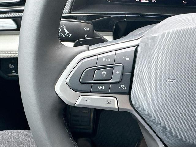 2026 Volkswagen Atlas Cross Sport SEL Premium R-Line
