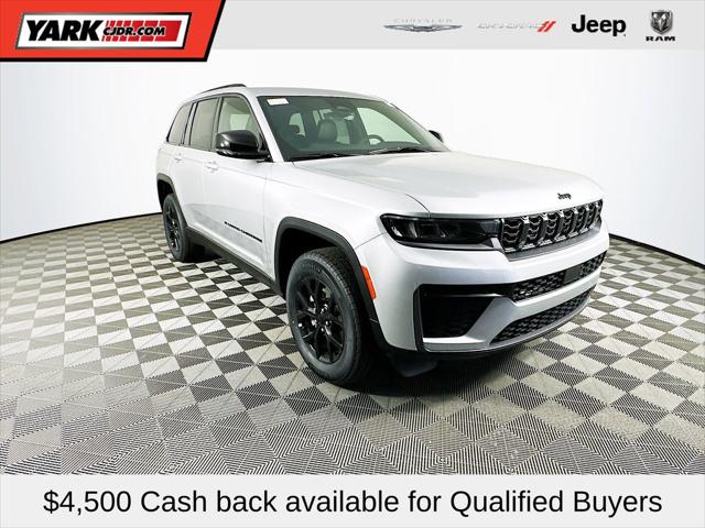 2026 Jeep Grand Cherokee Altitude 4x4 for sale in Toledo, OH
