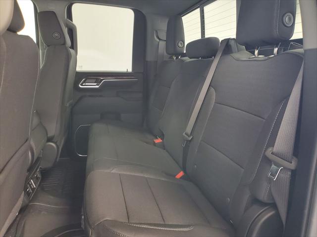 2026 GMC Sierra 2500HD Double Cab, Standard Bed, SLE, RWD