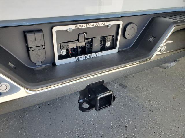 2026 GMC Sierra 2500HD Double Cab, Standard Bed, SLE, RWD