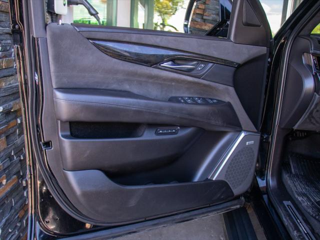 2016 Cadillac Escalade Platinum