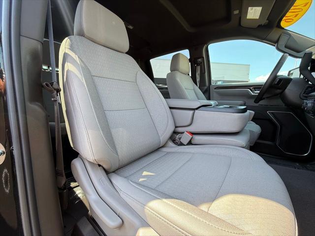 2026 Chevrolet Silverado 1500 4WD Crew Cab Short Bed RST