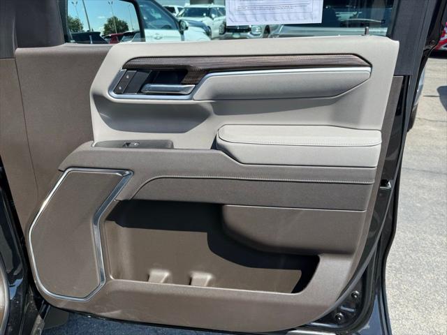 2026 Chevrolet Silverado 1500 4WD Crew Cab Short Bed RST