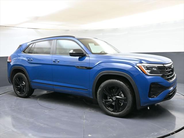 2025 Volkswagen Atlas Cross Sport 2.0T SEL R-Line Black