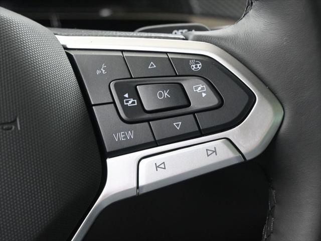 2025 Volkswagen Atlas Cross Sport 2.0T SEL R-Line Black