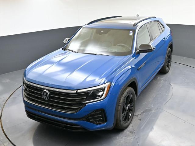 2025 Volkswagen Atlas Cross Sport 2.0T SEL R-Line Black