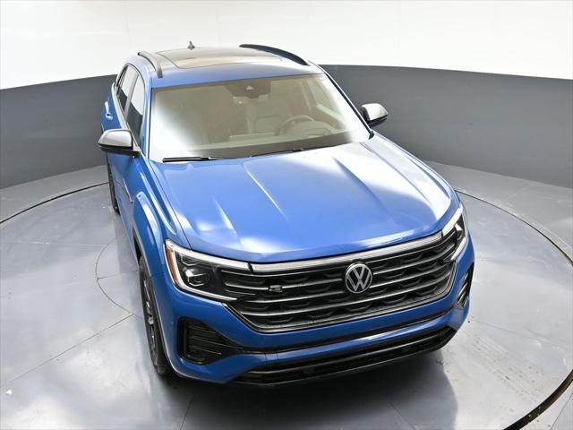 2025 Volkswagen Atlas Cross Sport 2.0T SEL R-Line Black