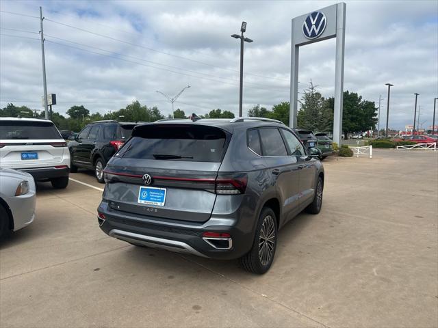 2026 Volkswagen Taos SE