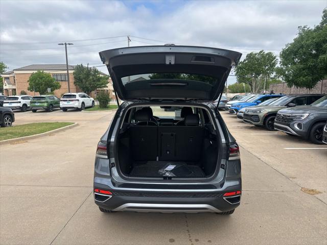 2026 Volkswagen Taos SE