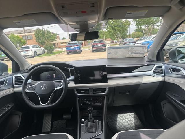 2026 Volkswagen Taos SE
