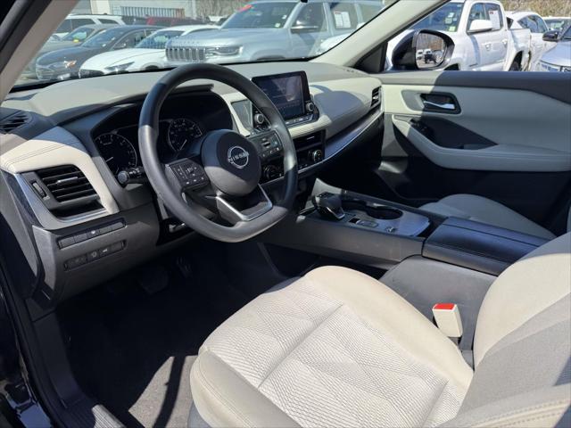 2024 Nissan Rogue SV FWD