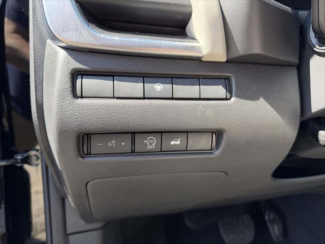 2024 Nissan Rogue SV FWD