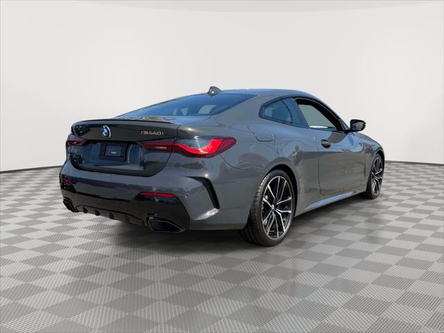 2022 BMW M4 M440i