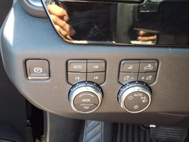 2026 GMC Sierra 1500 Double Cab, Standard Bed, SLE, 4WD