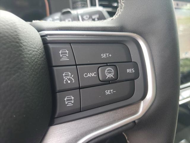 2026 Jeep Grand Wagoneer 4x2