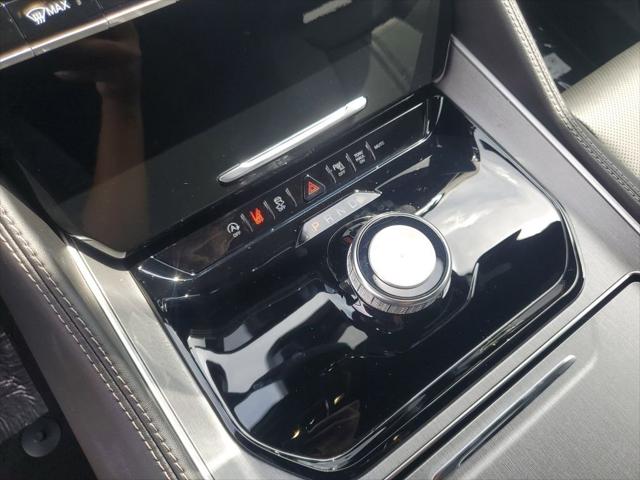 2026 Jeep Grand Wagoneer 4x2