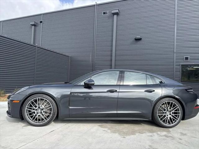 2026 Porsche Panamera E-Hybrid 4