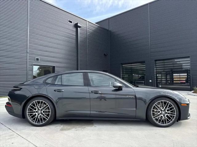 2026 Porsche Panamera E-Hybrid 4