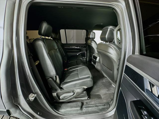 2022 Jeep Wagoneer Series III 4x4