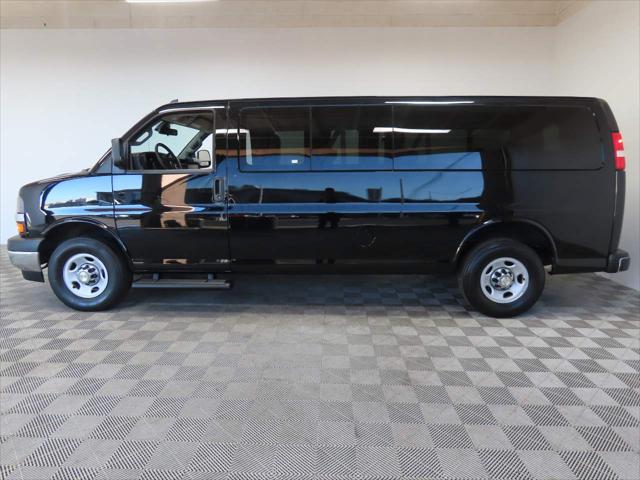 2024 Chevrolet Express Passenger RWD 3500 Extended Wheelbase LT