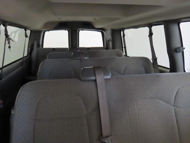 2024 Chevrolet Express Passenger RWD 3500 Extended Wheelbase LT